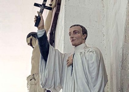 Louis-Marie Grignion de Montfort mit Kreuz in der Hand